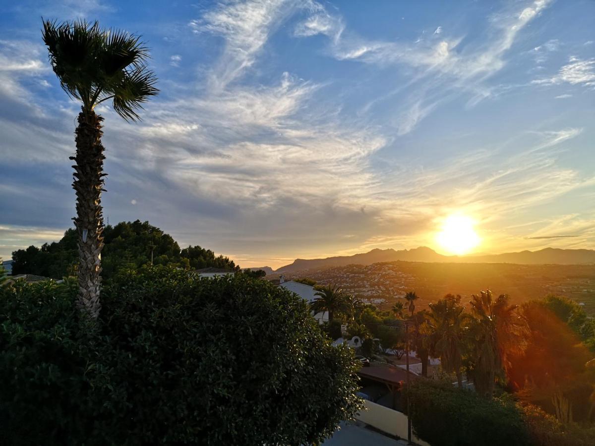 La Madrugada - Luxury Moraira Villa With Sea Views And Private Heated Pool מראה חיצוני תמונה