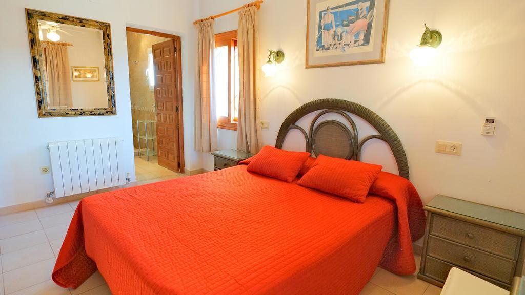 La Madrugada - Luxury Moraira Villa With Sea Views And Private Heated Pool מראה חיצוני תמונה